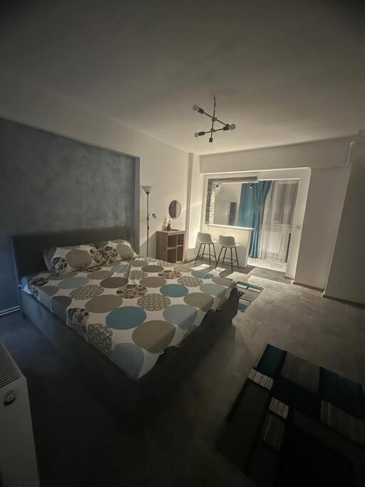 The Secret Studios Craiova Luaran gambar